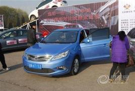 国产逸动试驾视频大全集,驾驭激情，尽享科技魅力